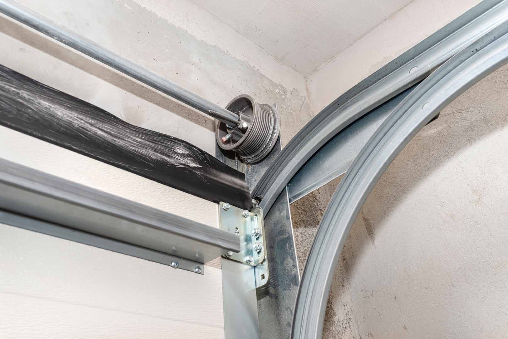Top 5 Signs Your Garage Door Really Needs Repair