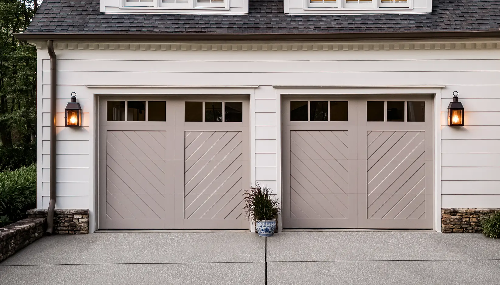 Carriage house garage door style