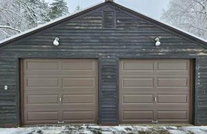 Putney-garage-bronze-doors